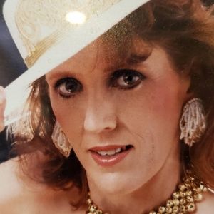 Meet your Posher, Cindy